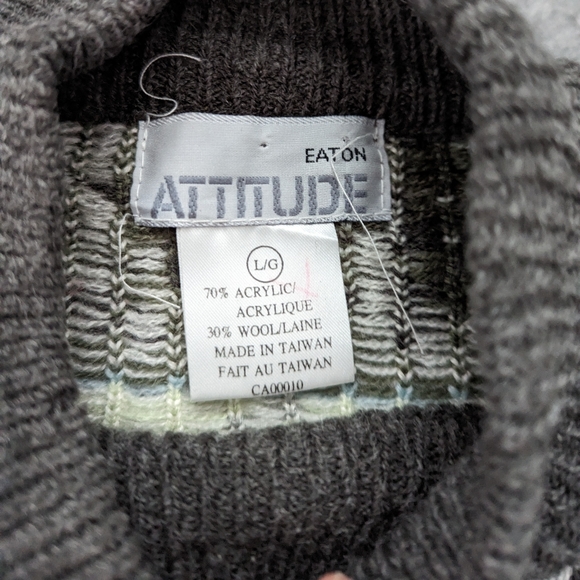 Vintage Attitude Eaton Nordic floral green wool blend longline mockneck sweater - Picture 5 of 7